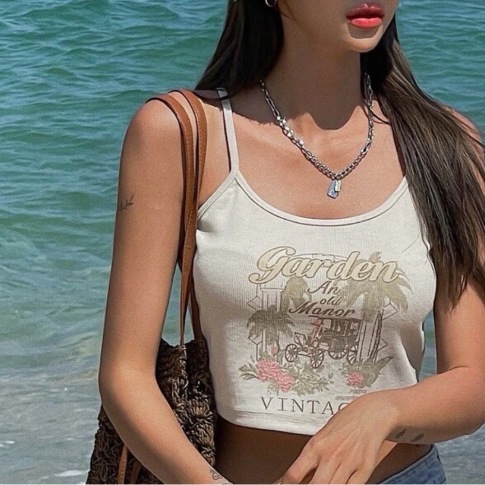 DAZY Floral & Letter Graphic Rib-knit Crop Top NEW